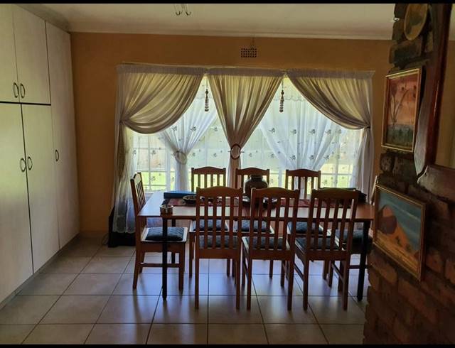3 BEDROOM HOUSE FOR SALE IN DALPARK EXT 1